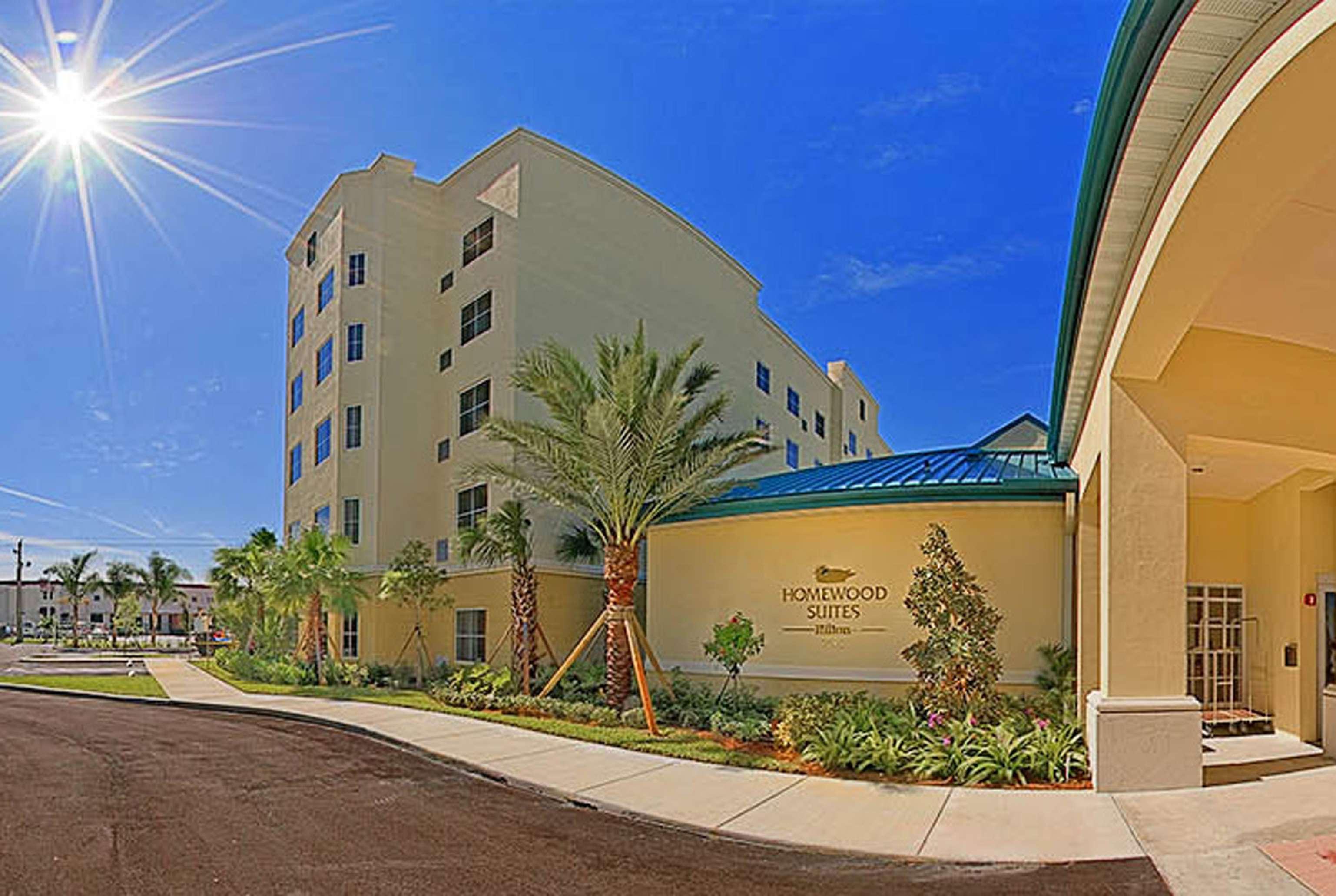 Homewood Suites By Hilton Miami - Airport West Miami Springs Esterno foto