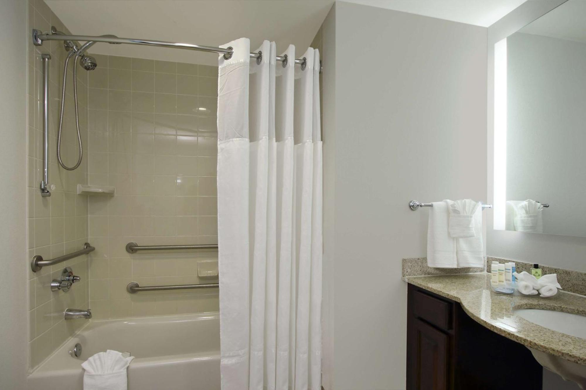 Homewood Suites By Hilton Miami - Airport West Miami Springs Esterno foto