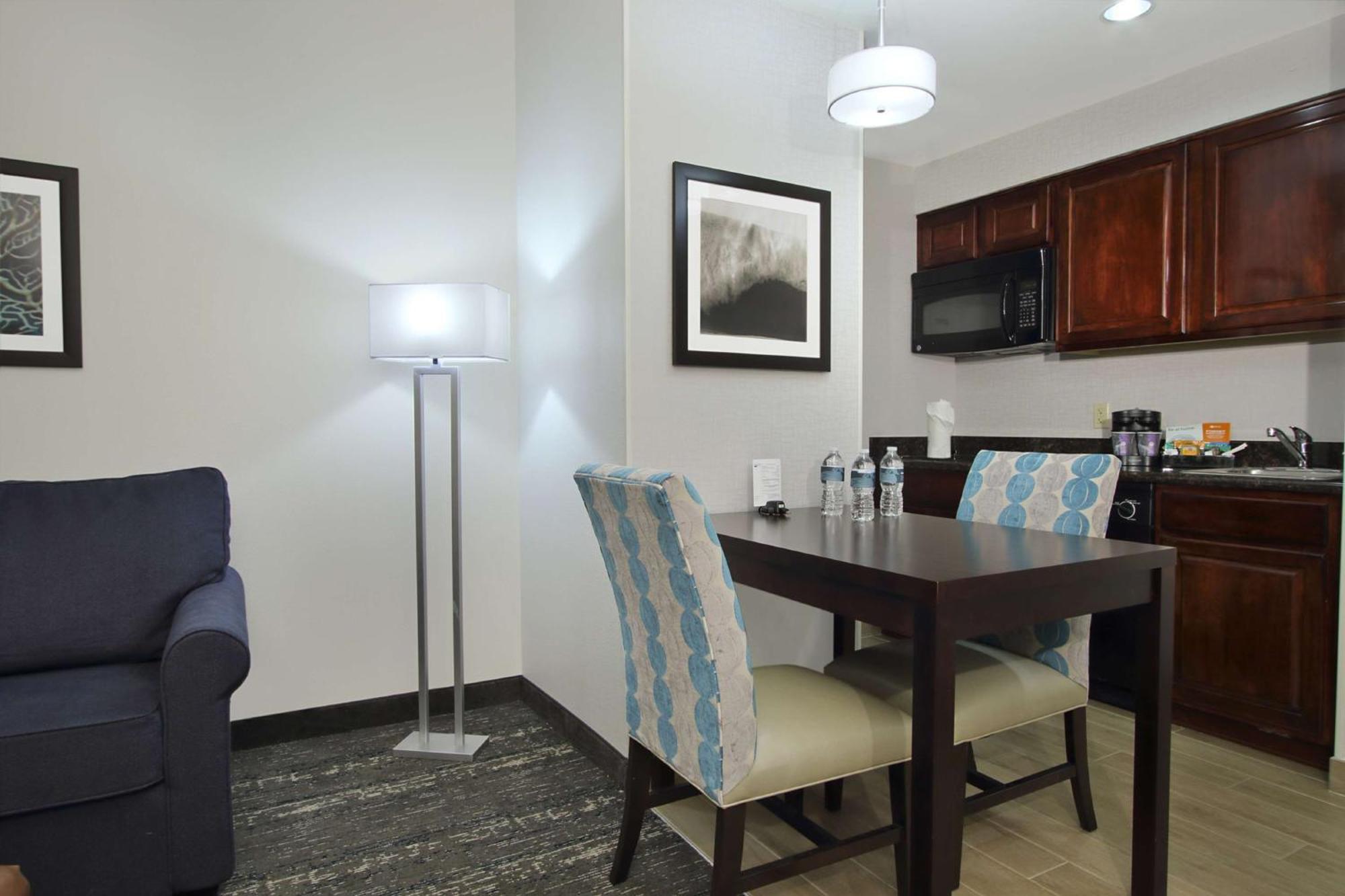 Homewood Suites By Hilton Miami - Airport West Miami Springs Esterno foto