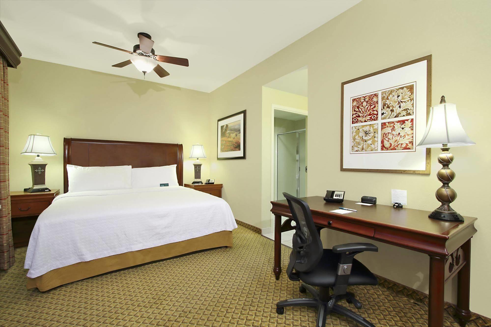 Homewood Suites By Hilton Miami - Airport West Miami Springs Esterno foto