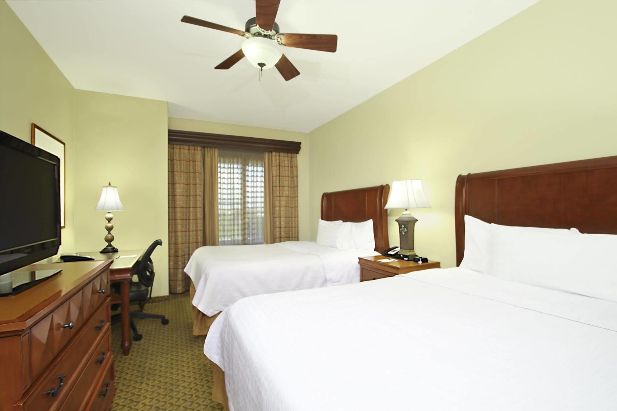 Homewood Suites By Hilton Miami - Airport West Miami Springs Esterno foto