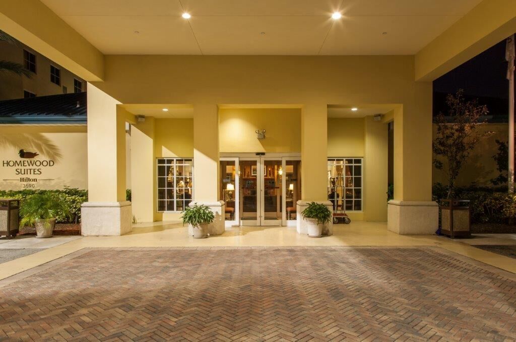 Homewood Suites By Hilton Miami - Airport West Miami Springs Esterno foto